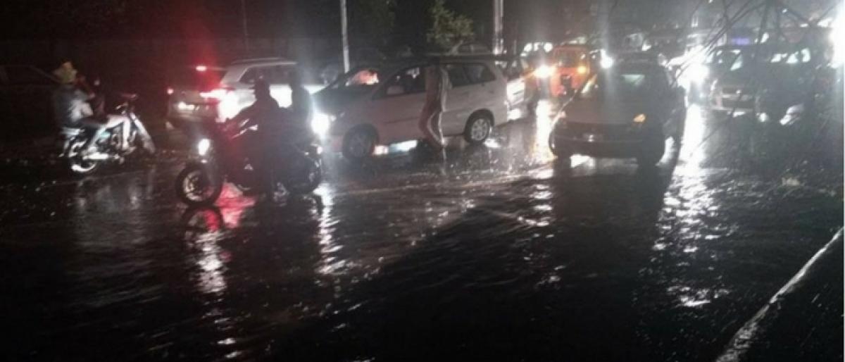 Rain wreaks havoc in Vikarabad