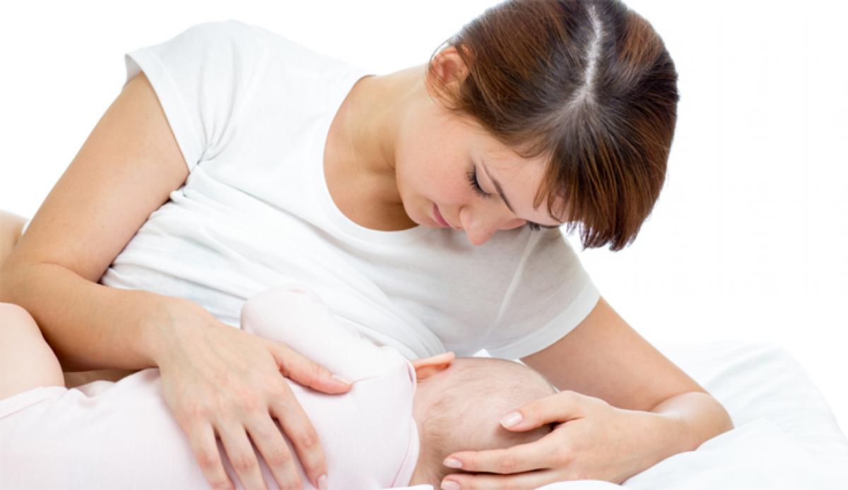 Breastfeeding Crucial in the first hour of childs birth:Survey