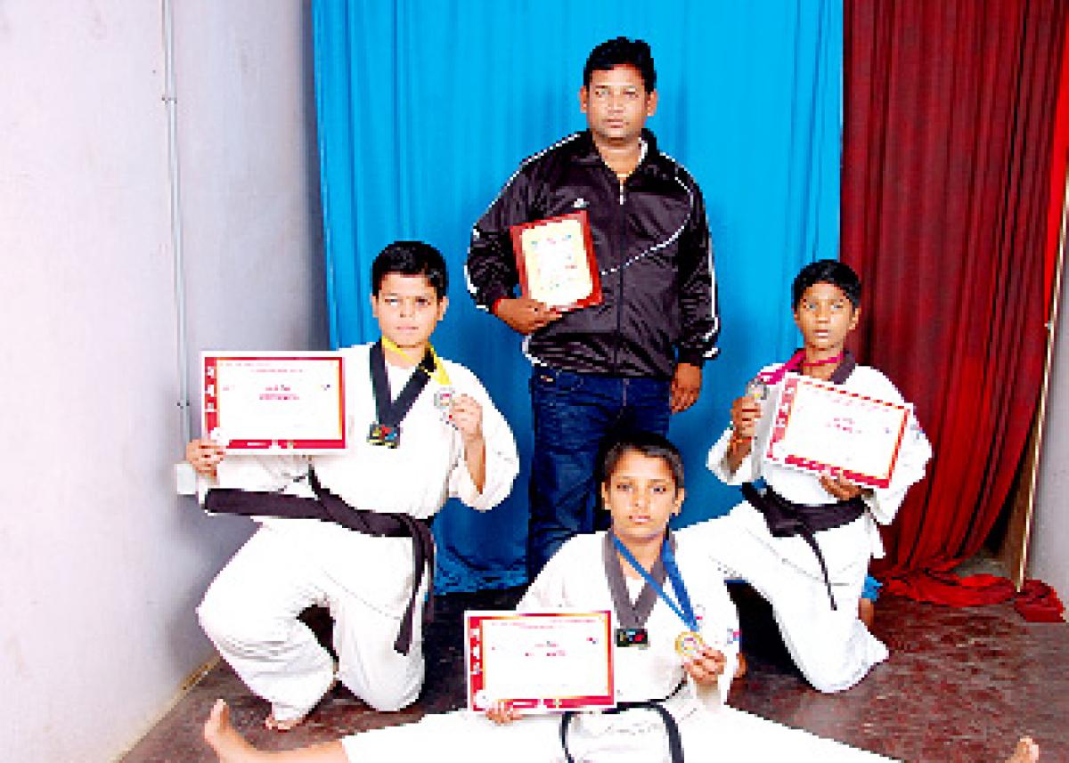 Srikakulam players excel in Taekwondo