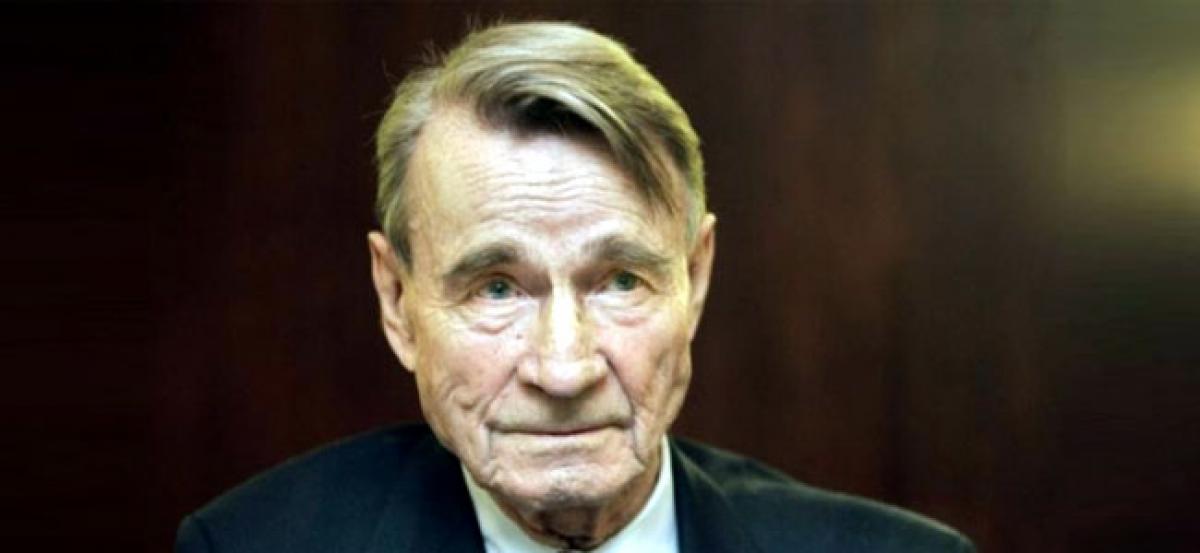 Finlands former leftist President Mauno Koivisto dies at 93