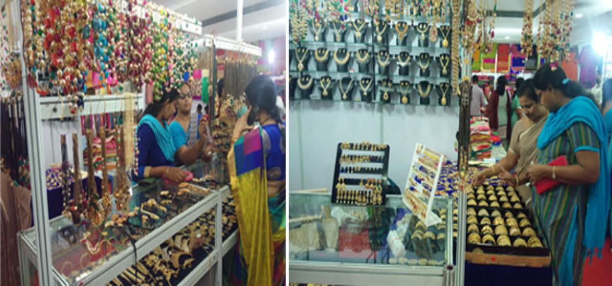 Parinaya wedding collection exhibition takes-off