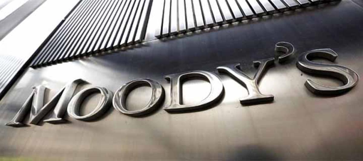 Moodys expects RIL refinery margins to improve further