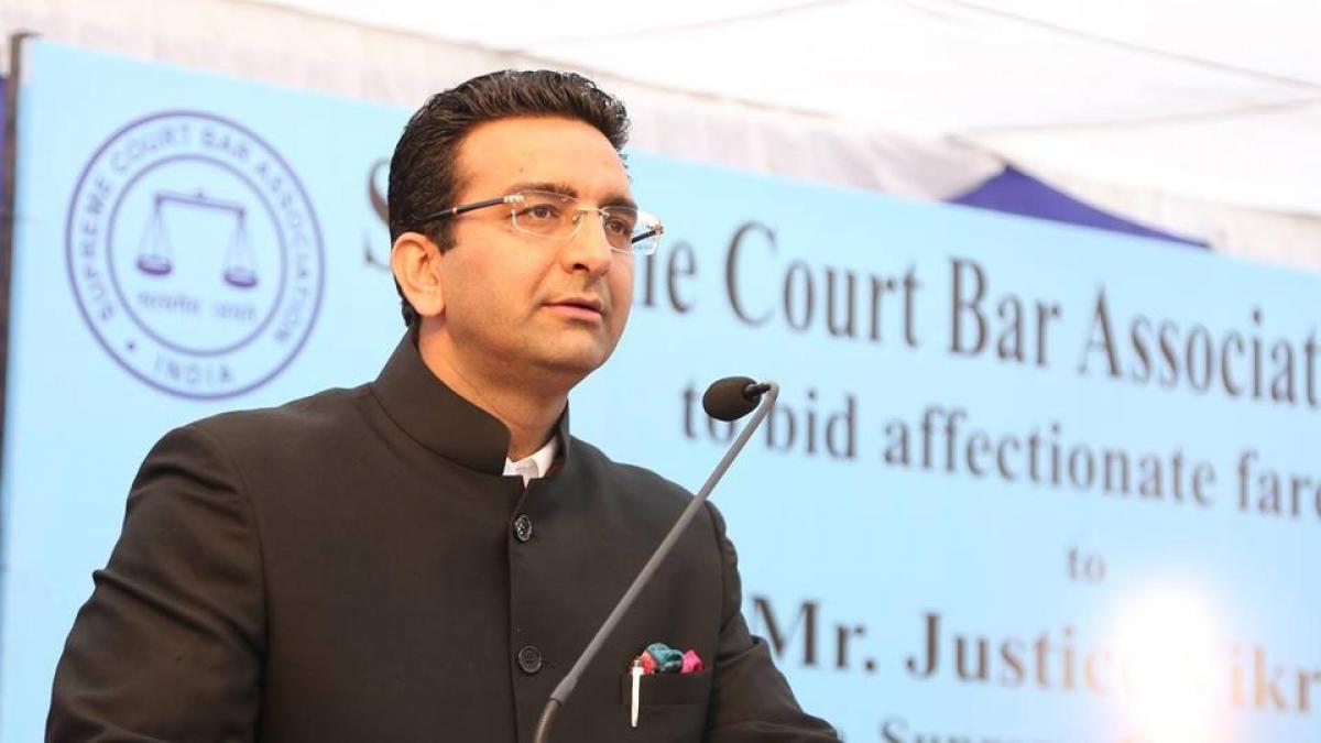 Former SP spokesperson Gaurav Bhatia joins BJP