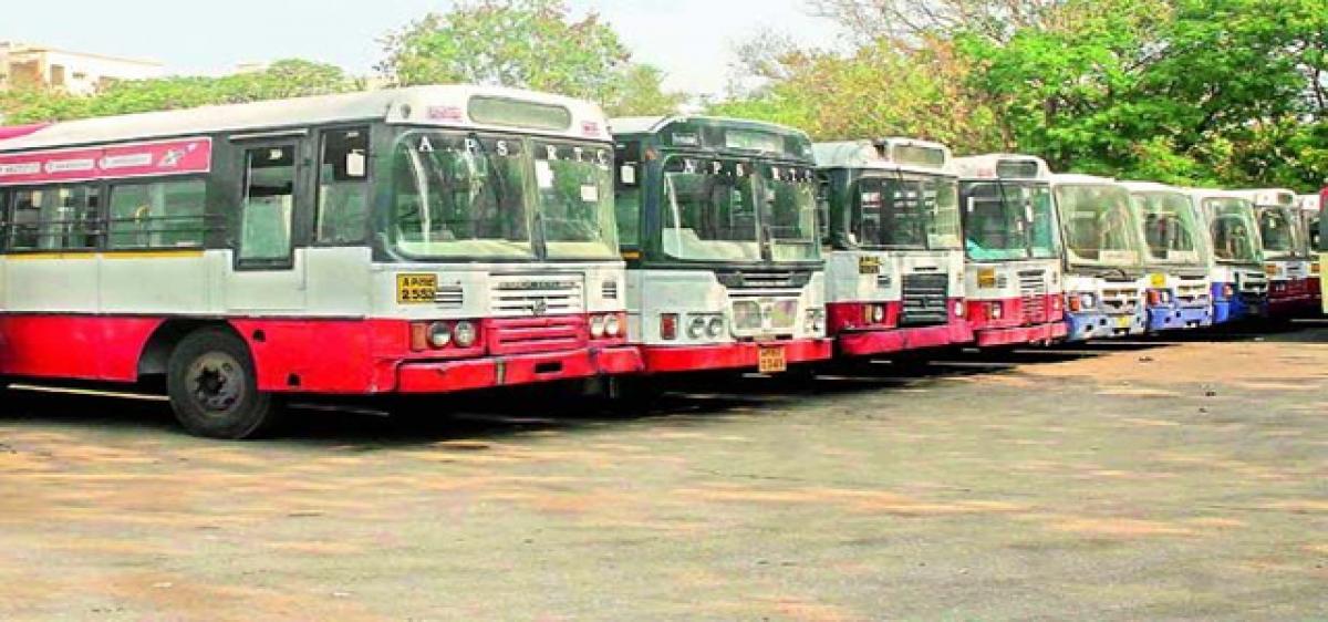 TSRTC staff stages lightning strike