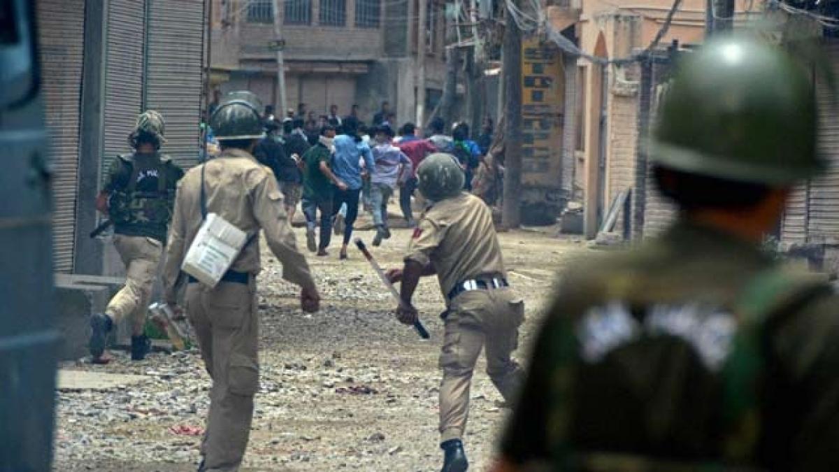 Burhan Wanis death: Youth dies in fresh clashes in Kashmir; death toll rises to 16