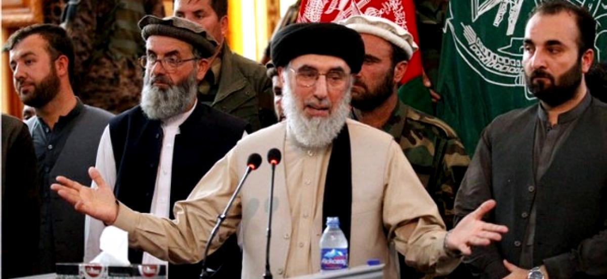 Former Afghan warlord Hekmatyar returns to Kabul after 20 years