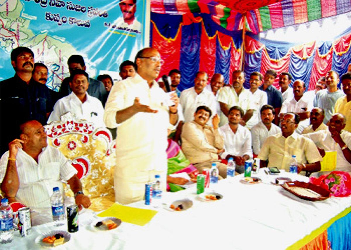 Minister launches HNSS Kuppam sub-canal work