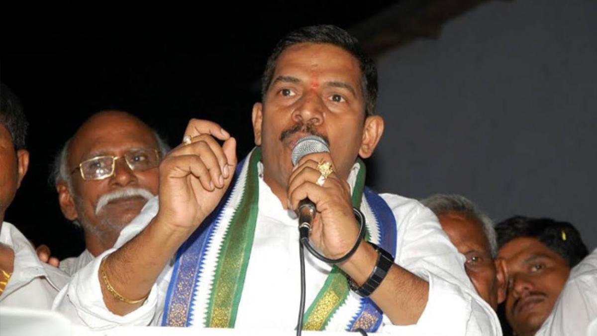 Chandrababu Naidu lacks credibility: IV Reddy