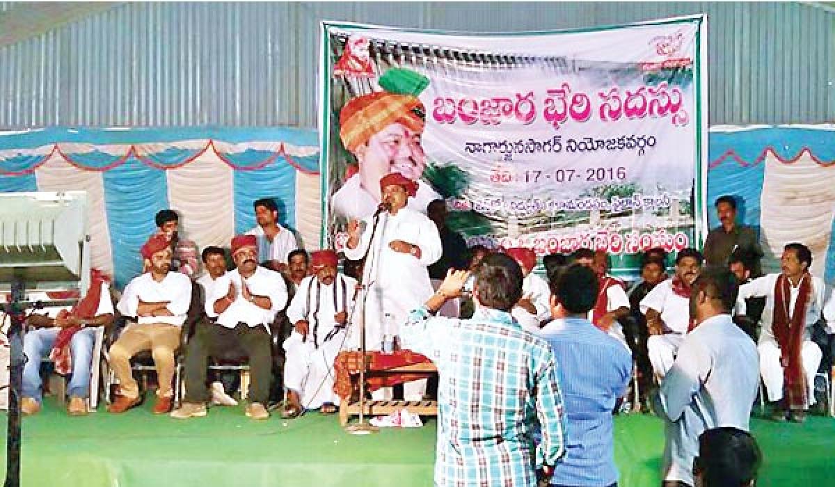 Tribals told to utilise government schemes