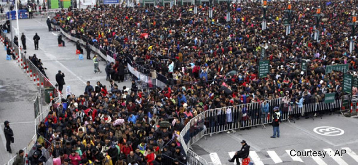 Over a lakh Lunar New Year travellers in China stranded in Guangzhou courtesy snow