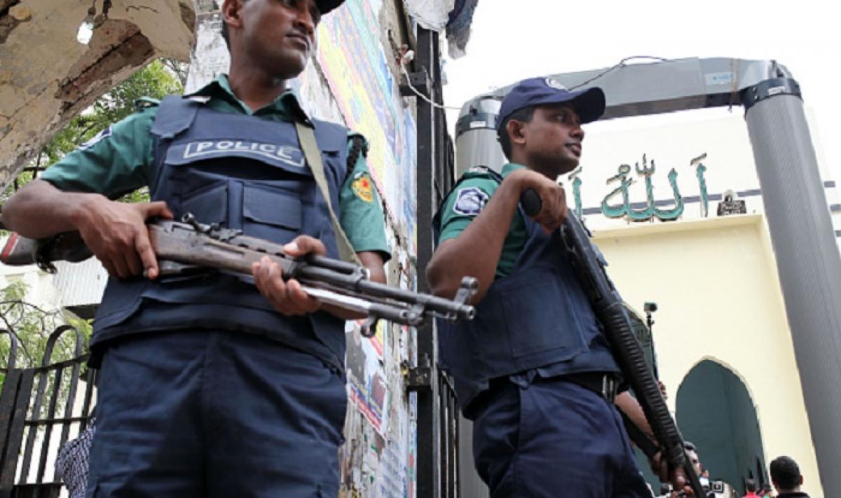 Bangladesh suicide bombing: Three militants killed