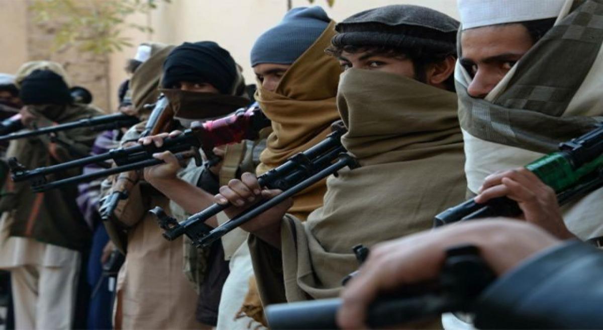 Taliban suicide bomber kills 93 at Pakistan hospital
