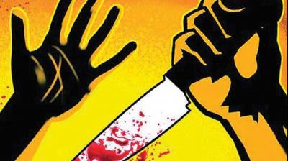 Man kills wife, projects it as murder by others