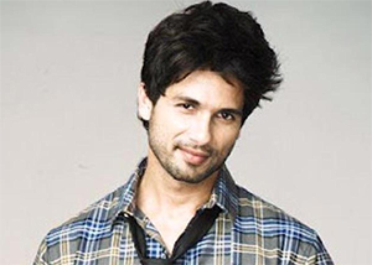 Shahid’s wedding day: Social media breaks the news