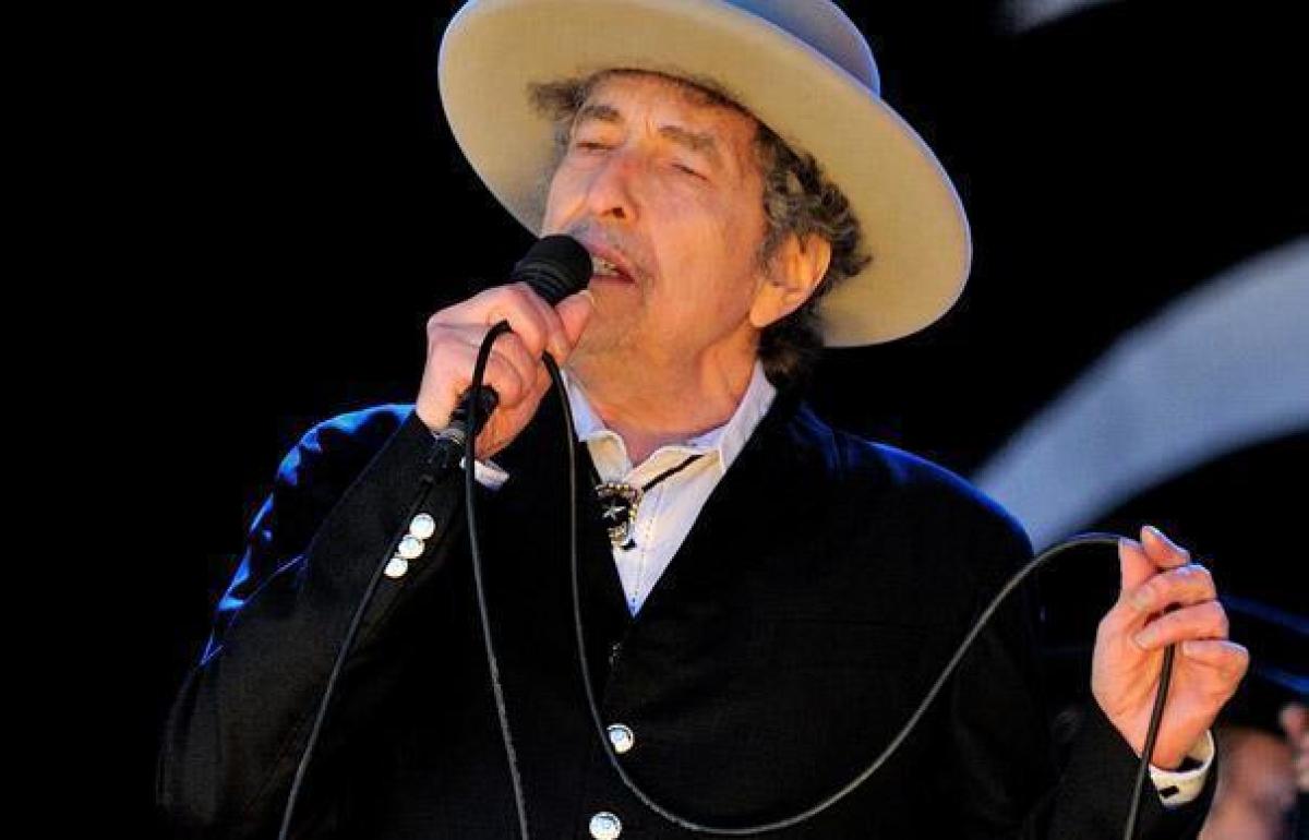 Bob Dylan bags Nobel prize for literature