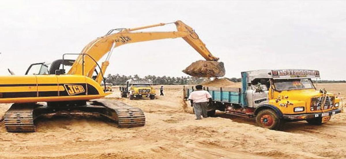 Free sand policy turns boon on mafia