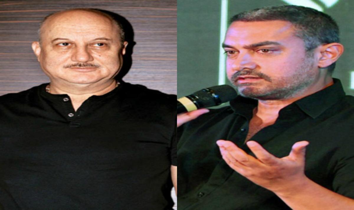 Spread hope, not fear: Anupam Kher tells Aamir Khan