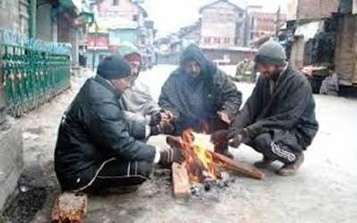 Valley freezes as Chillai Kalan tightens grip over Kashmir