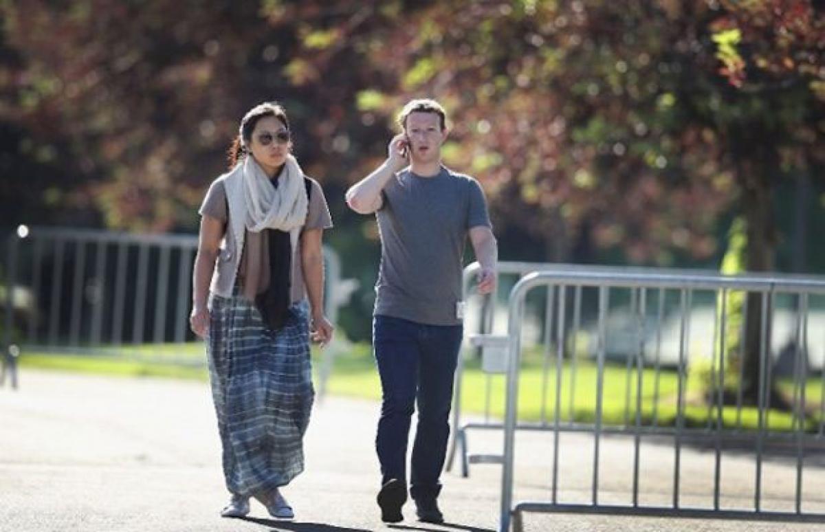 Facebook founder Zuckerberg to turn dad to baby girl