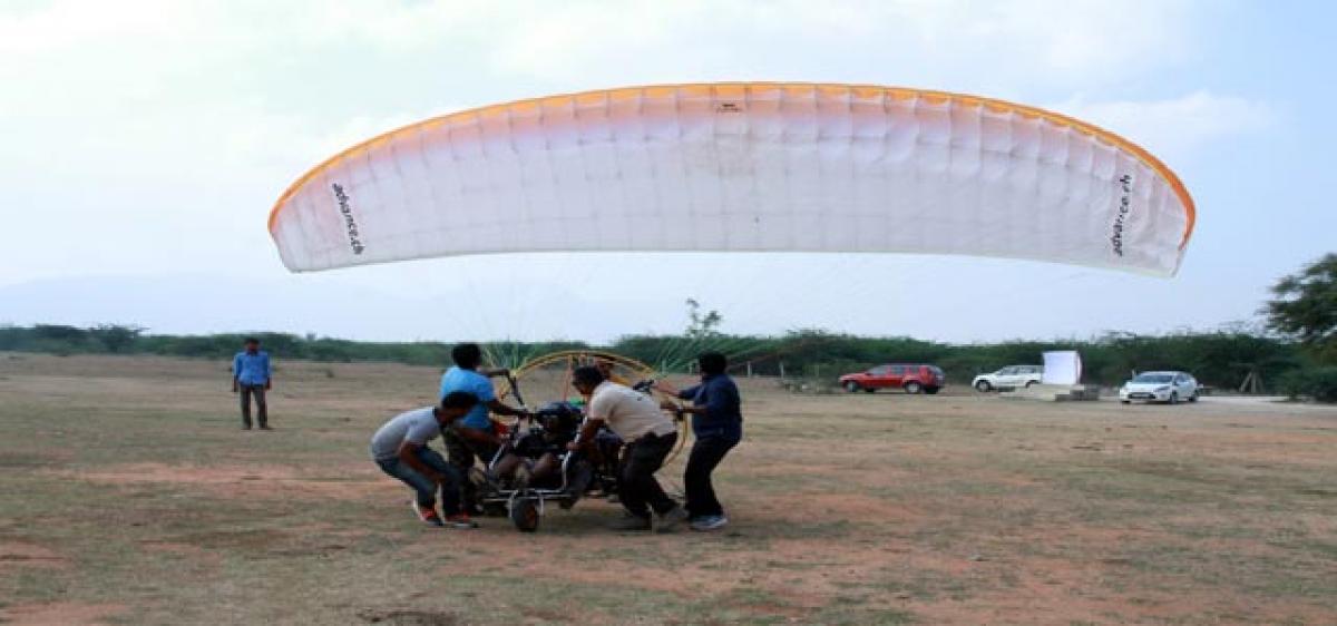 NAF offers flying experience to tourists, city residents