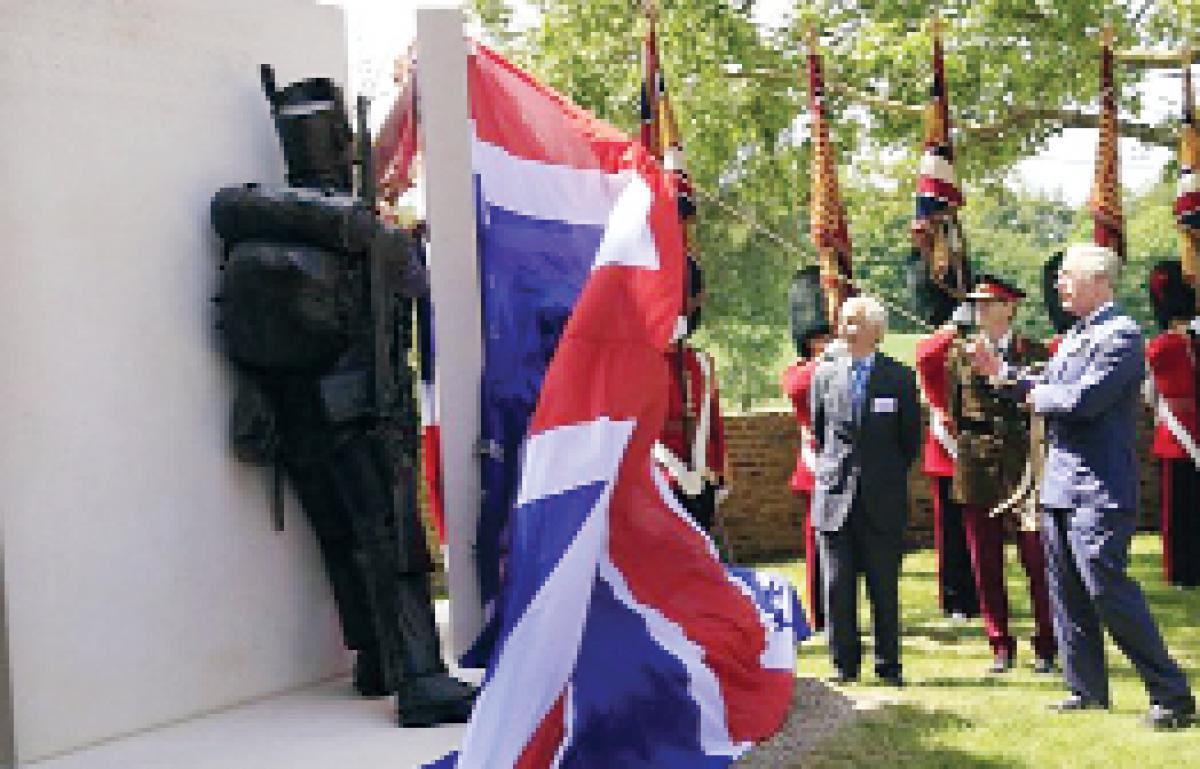 Prince Charles unveils Waterloo memorial