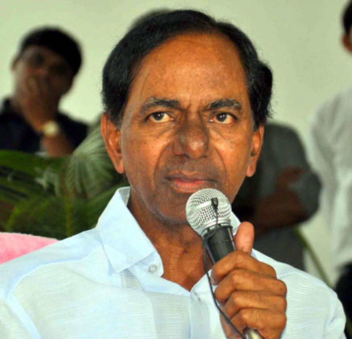 Telangana sportstars come forward to help farmers families