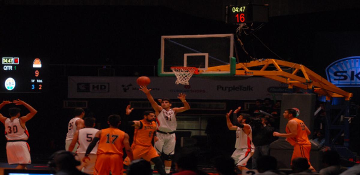 Mumbai Challengers continue win streak