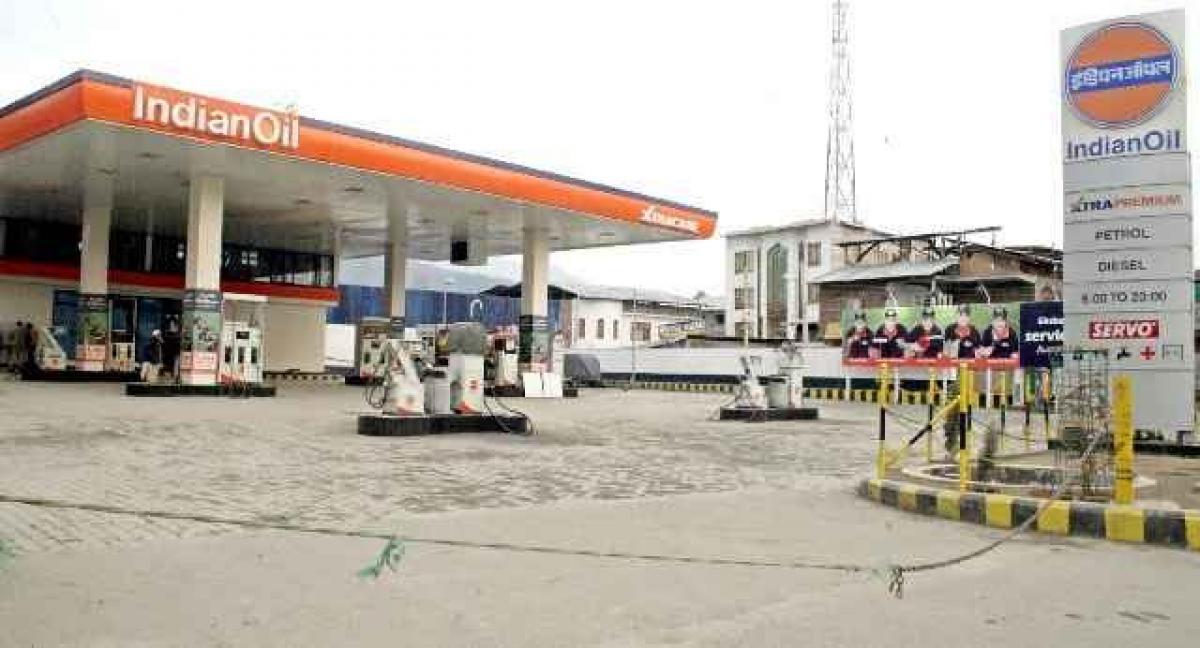 Petrol dealers brace for transport bandh 