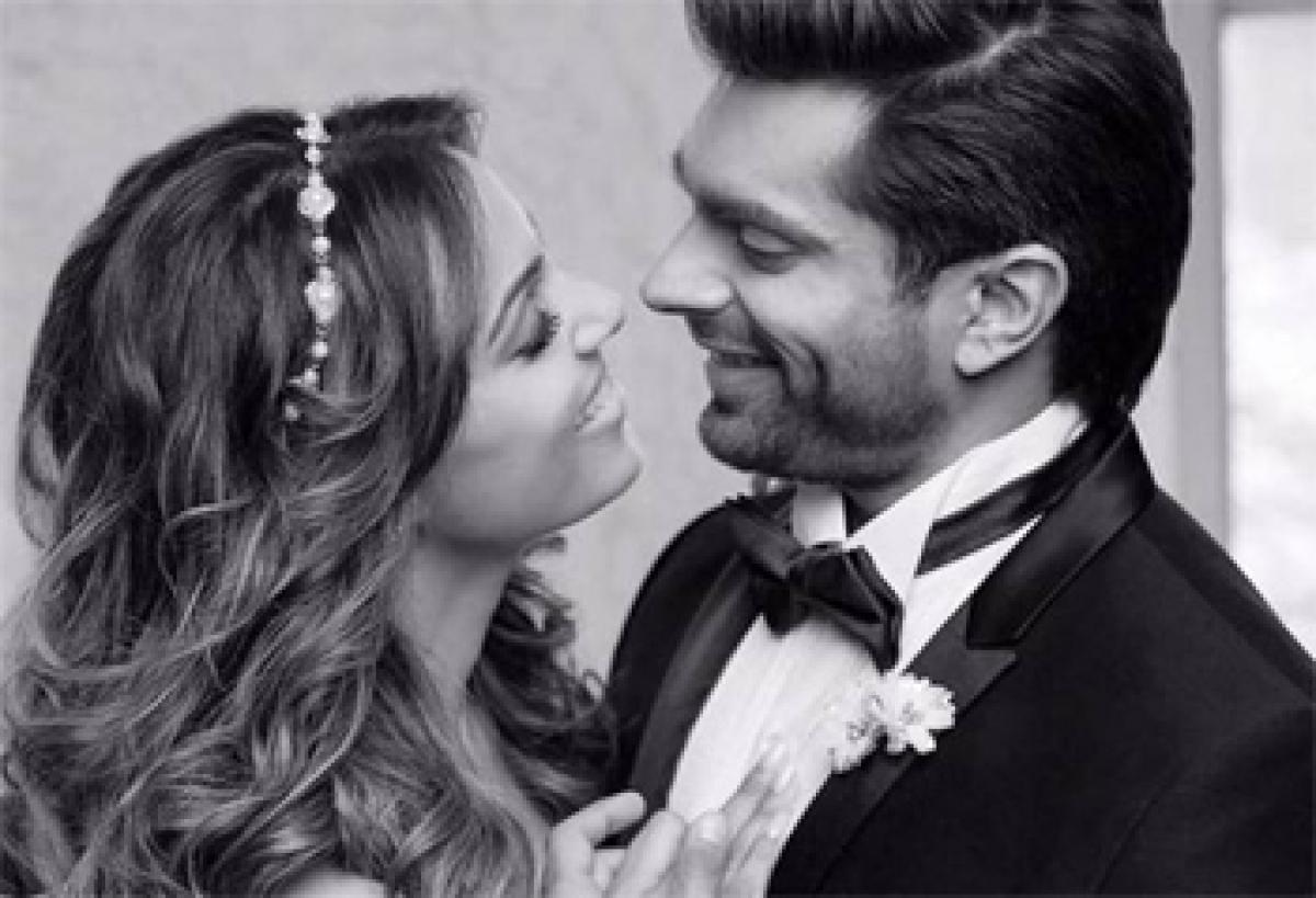 Bipashas B-Town girl-gang from excited over her marriage announcement