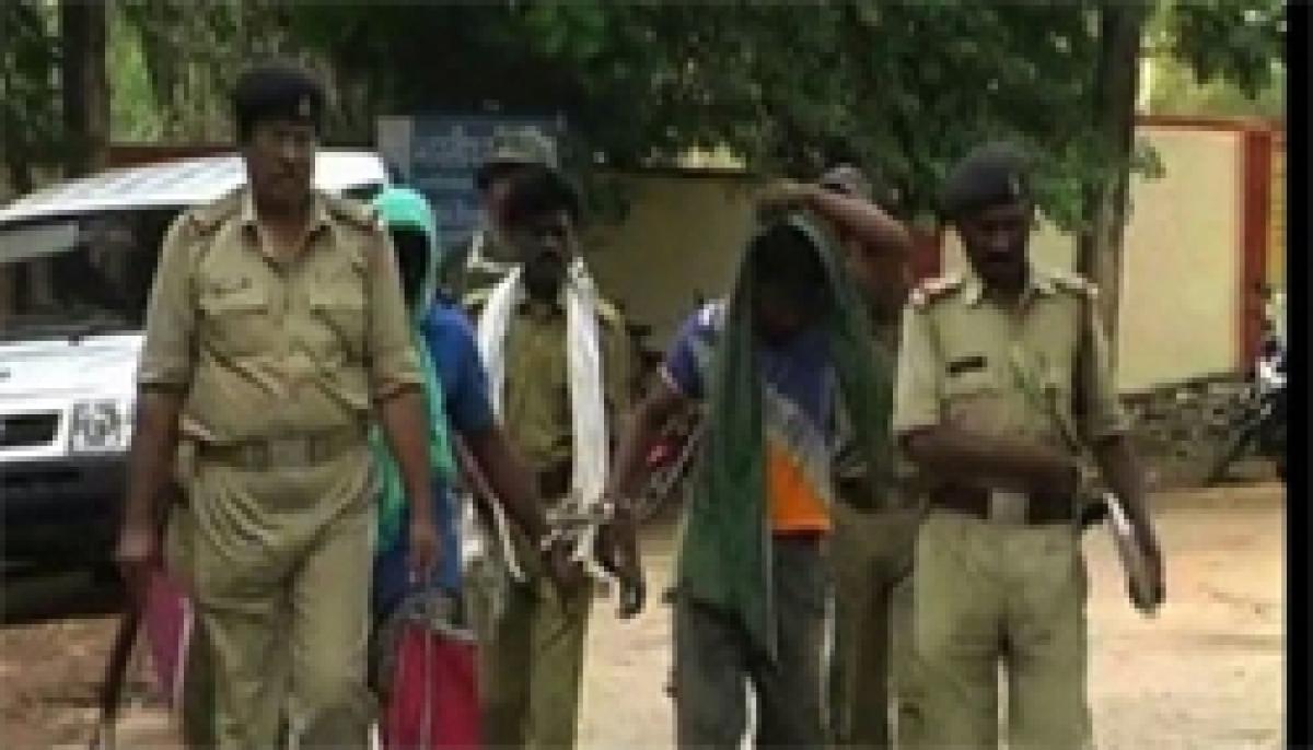 Jharkhand police arrest Maoists after tip off