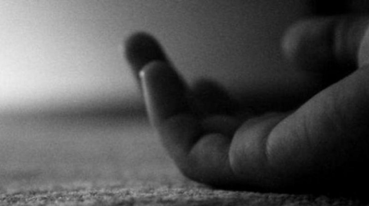 Teenage girl hangs herself to death in Delhi over spat with father