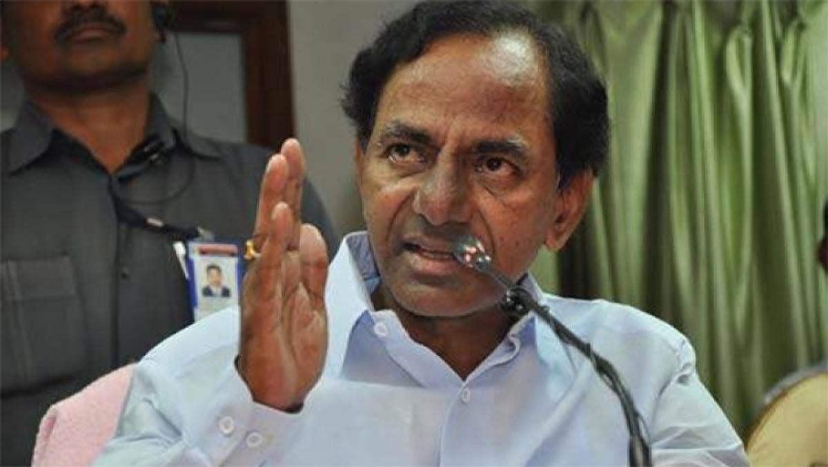 KCR aims to win 100 seats in GHMC polls