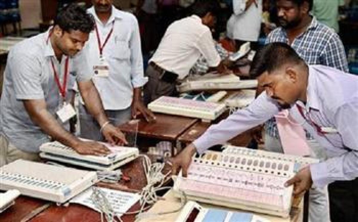 HC to hear AAP plea to use EVMs with VVPAT