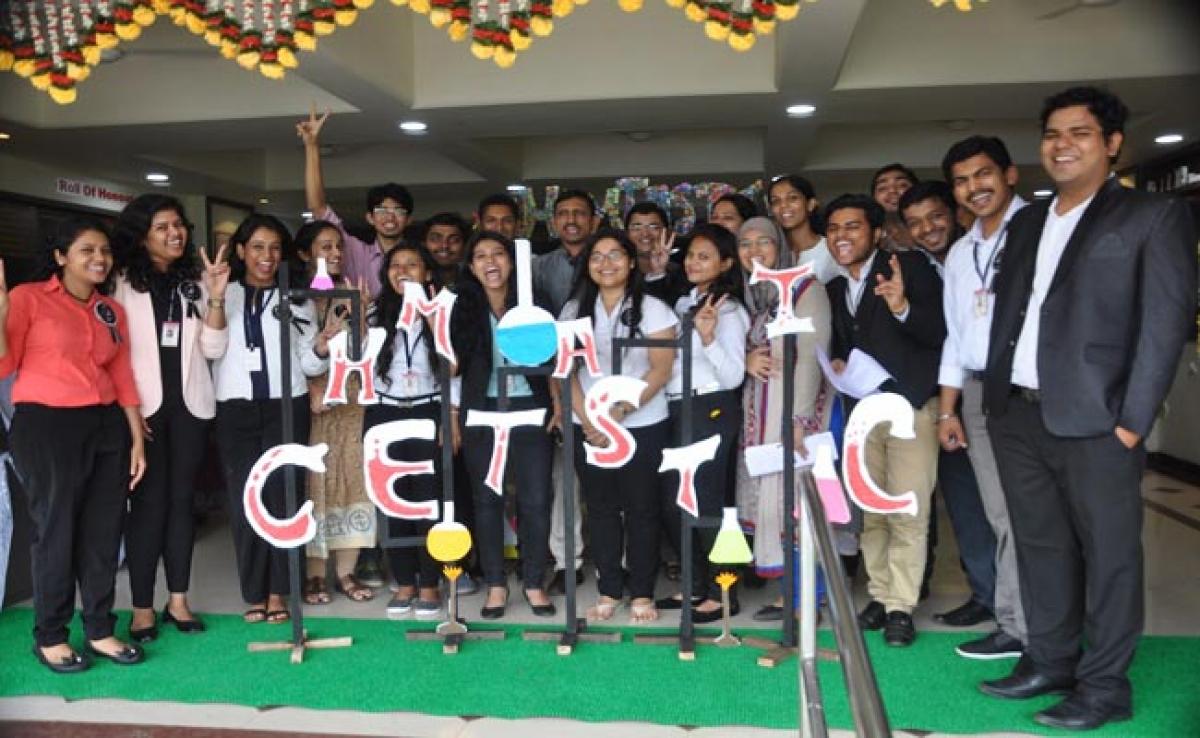 VES College of Pharmacy unravels the fantastic dimension of chemistry through Chemtastic