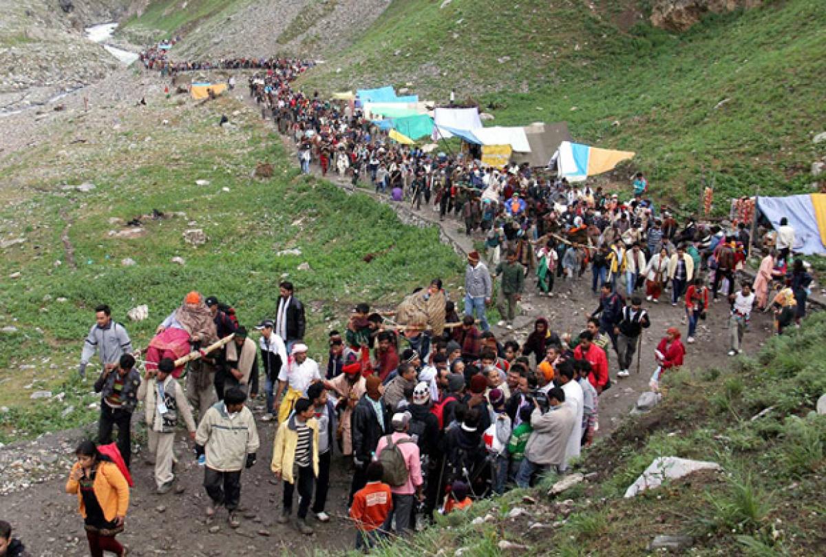 Amarnath Yatra on Pahalgam route resumes