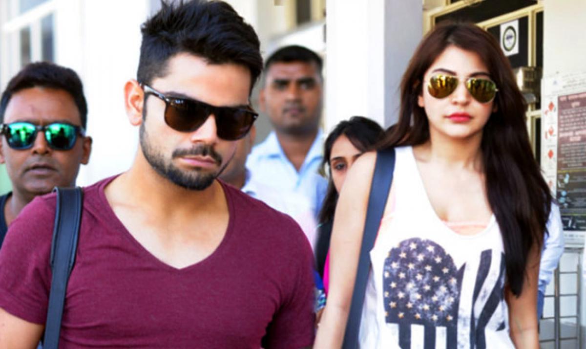 Anushka meeting Kohli in Bangalore baseless rumours