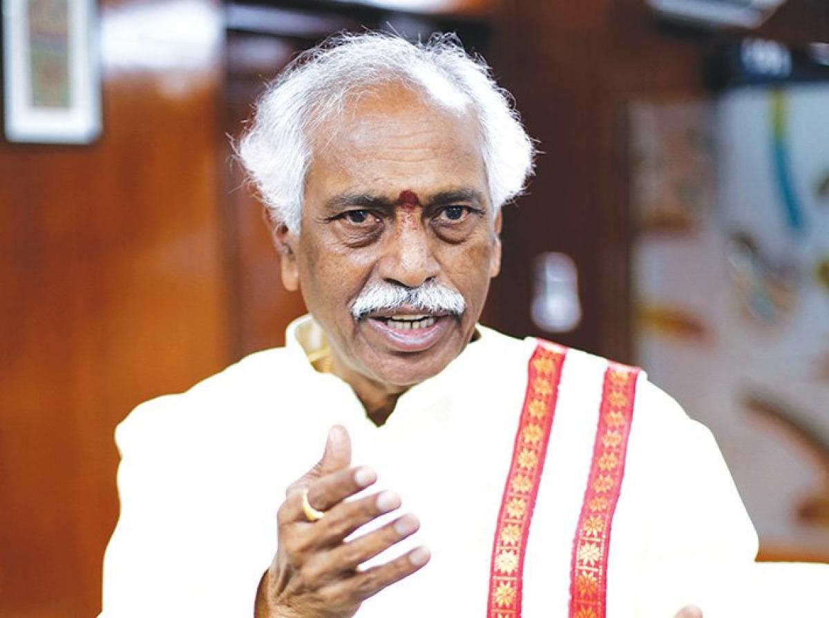 Workers to get wages through bank a/cs, cheques: Dattatreya