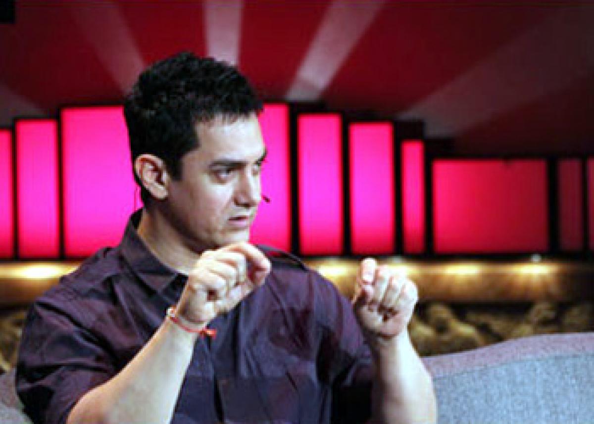 Aamir disheartened with Sunny Leones refusal