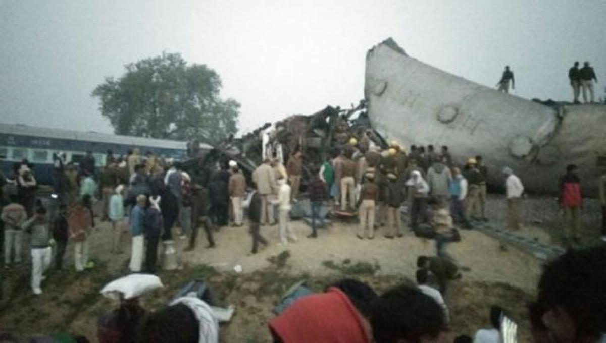 Indore-Patna express derails in Kanpur; 107 killed, 226 wounded