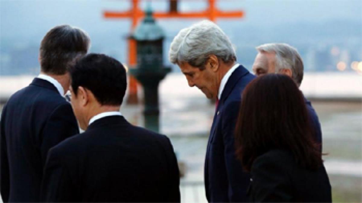 Kerry visits Hiroshima memorial 7 decades after A-bomb