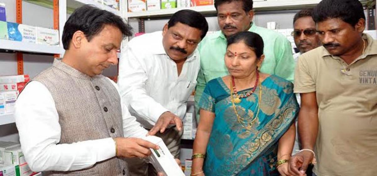 People told to choose generic medicines over branded ones: Nalgonda collector