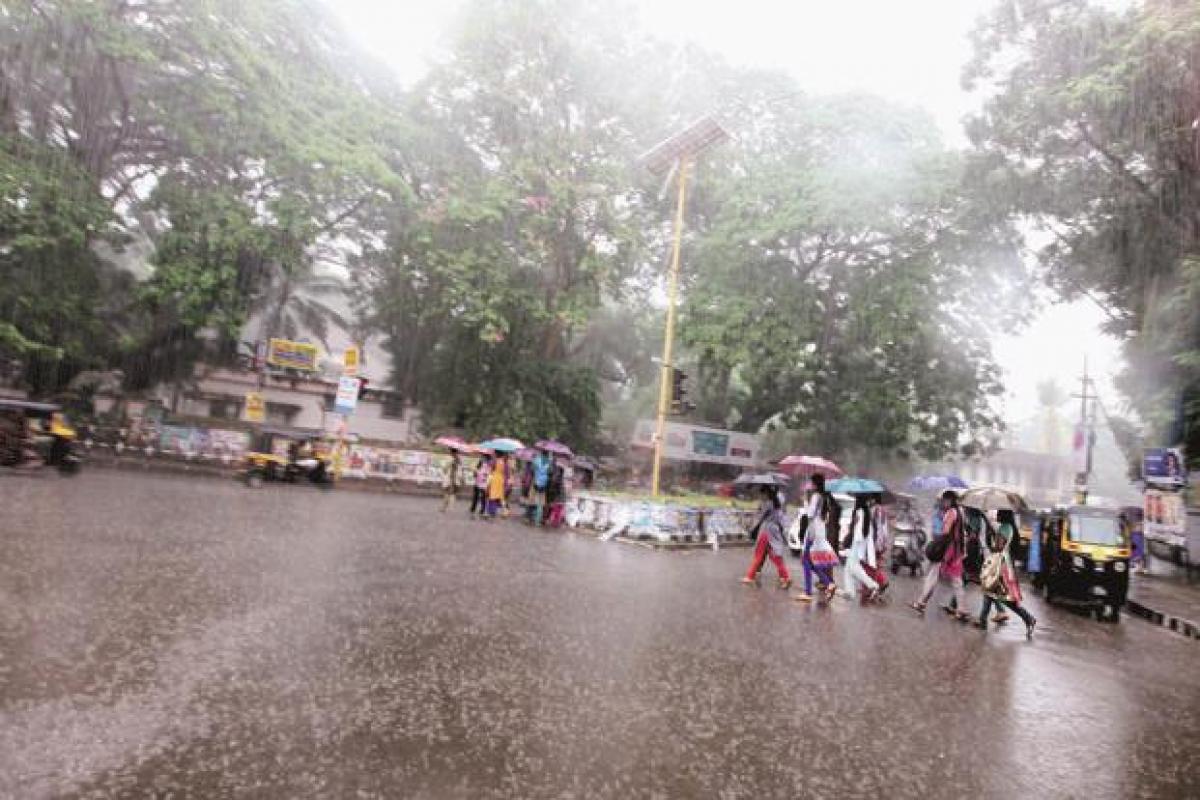 IMD forecasts light to moderate rain in Telangana today