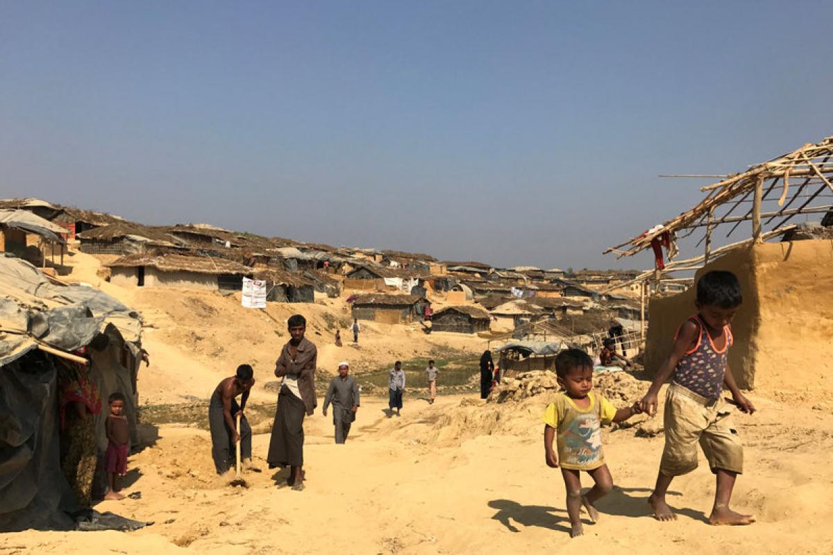 Stateless Rohingya refugees sucked into booming Bangladesh drug trade