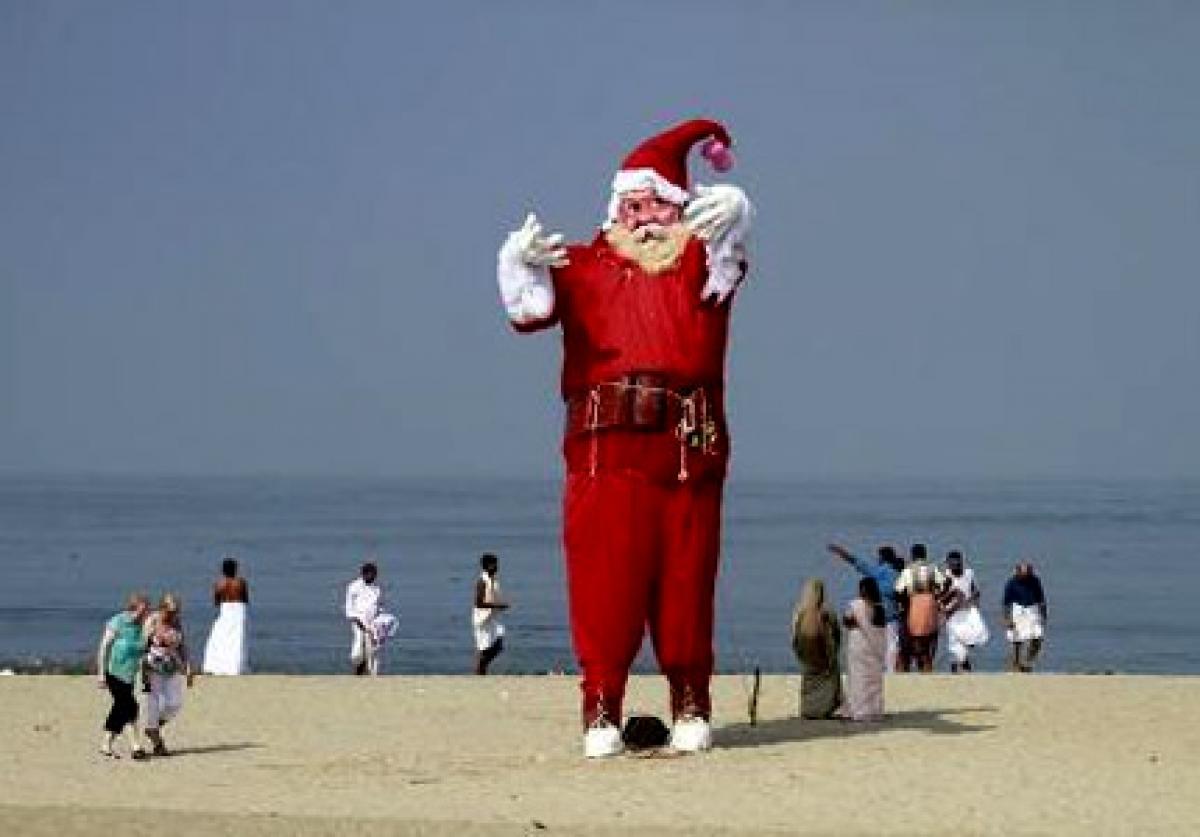 People across India gear up for Christmas revelry