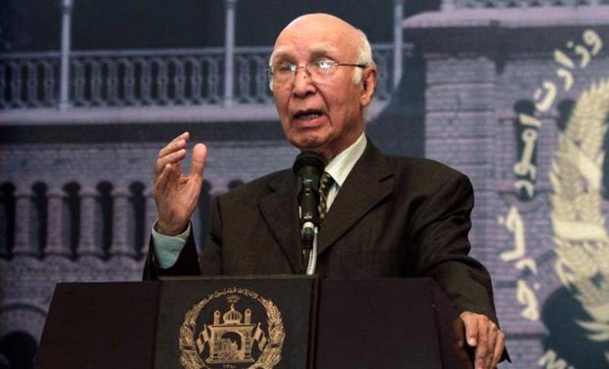 Dont expect much from Indo-Pak talks in January: Sartaj Aziz