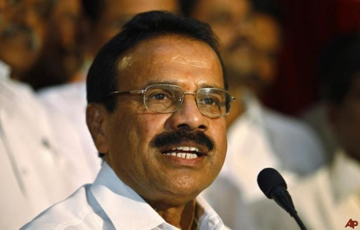 Lalitgate: No wrongdoing by Sushma Swaraj, says Union Minister Sadananda Gowda