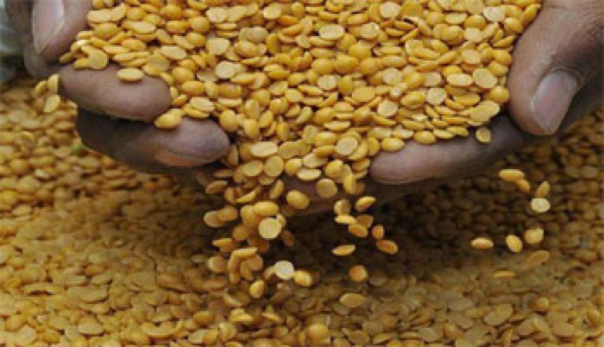 Short supplies of pulses making life hard for poor