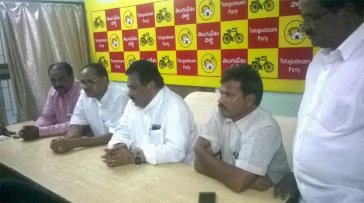 Kapu leader provoking youth towards violence: Chinarajappa