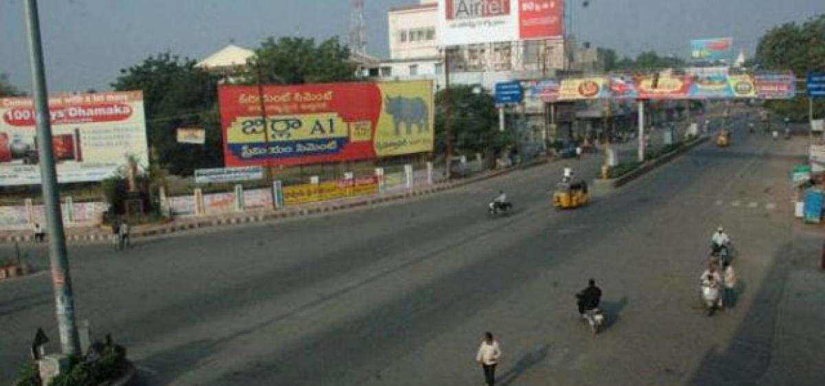 Adilabad sizzles at 43o C