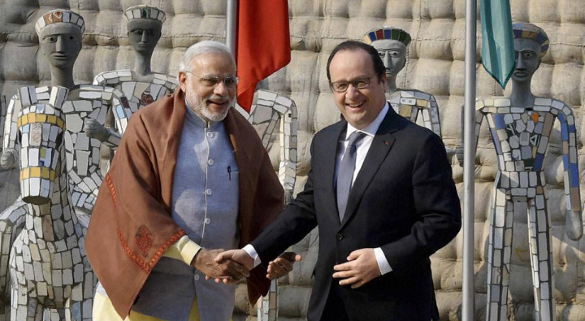 India, France vow to fight terror